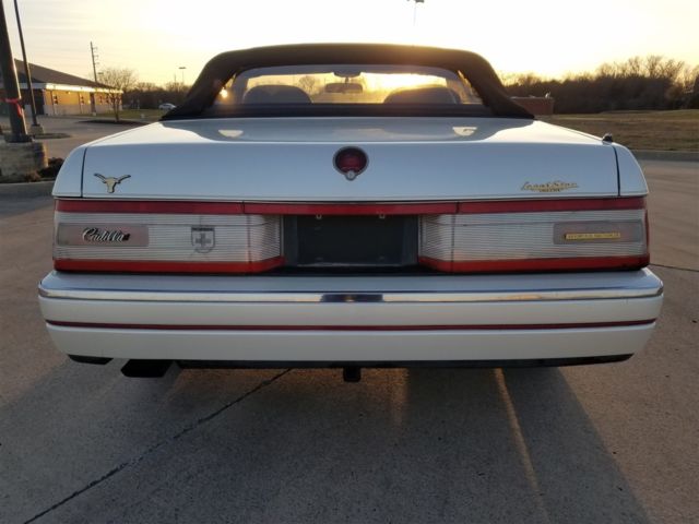 1990 Cadillac Allante Convertible - photo 10