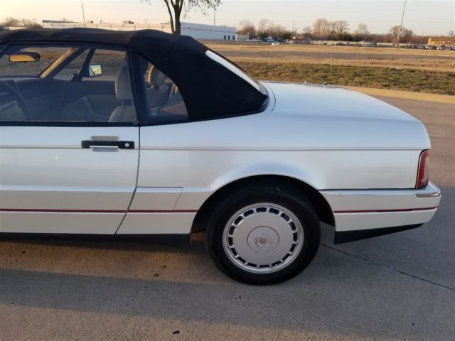 1990 Cadillac Allante Convertible - photo 6