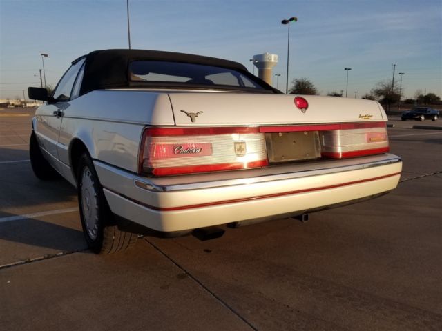1990 Cadillac Allante Convertible - photo 9