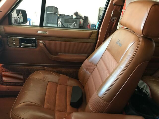 1984 Jeep Wagoneer Limited - photo 11