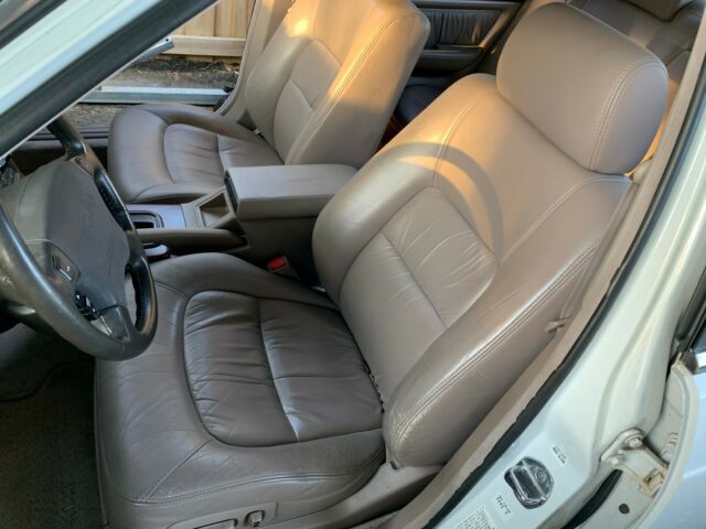 1992 Acura Legend L - photo 13