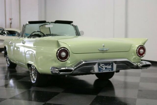 1957 Ford Thunderbird -- - photo 11