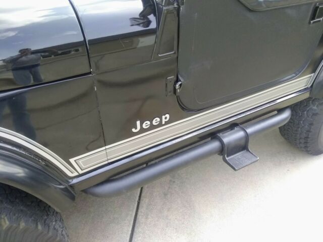 1981 Jeep CJ Laredo - photo 4