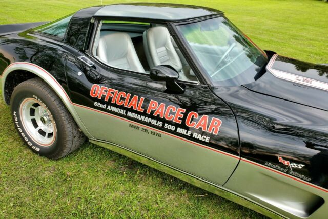 1978 Chevrolet Corvette Indy 500 Pace Car - photo 11
