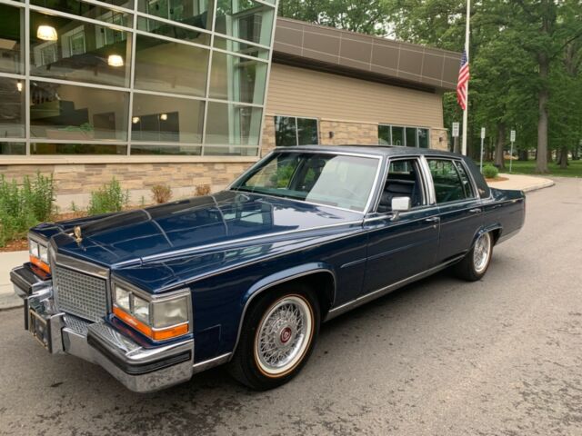 1988 Cadillac Brougham - photo 11