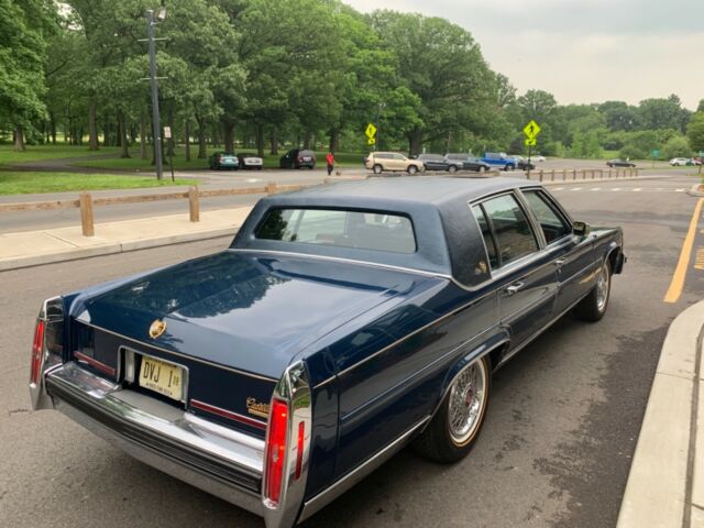 1988 Cadillac Brougham - photo 4