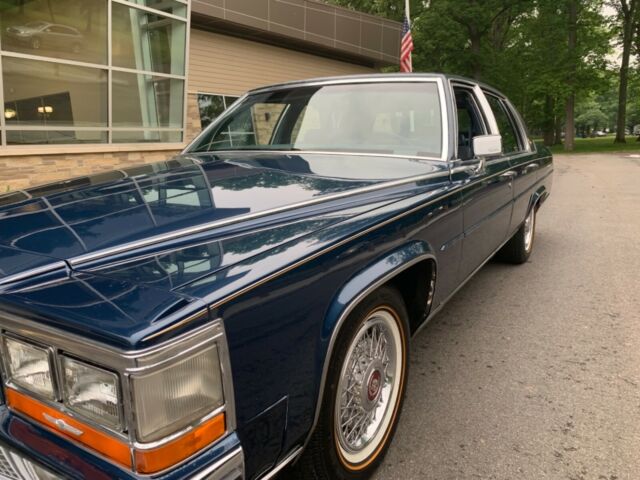 1988 Cadillac Brougham - photo 8