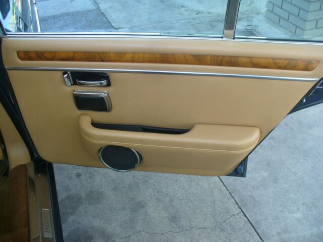 1987 Jaguar XJ6 BLUE - photo 12
