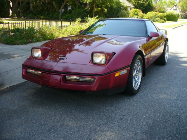 1989 Chevrolet Corvette - photo 2