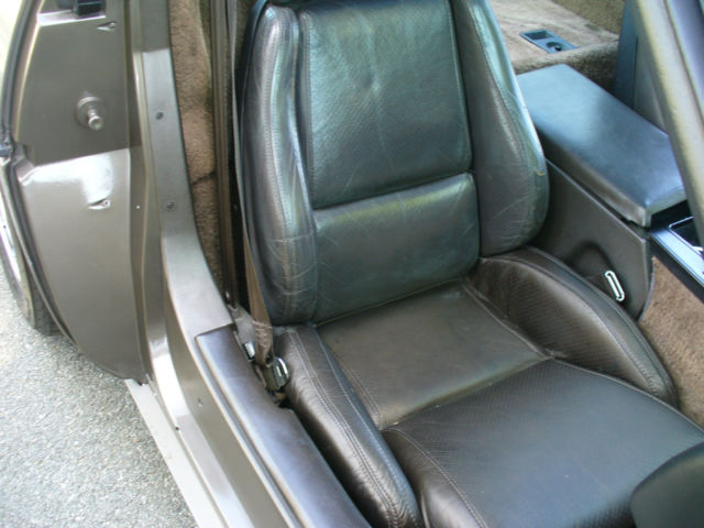 1985 Chevrolet Corvette - photo 11