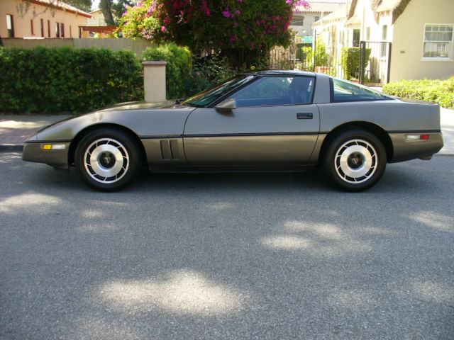 1985 Chevrolet Corvette - photo 4