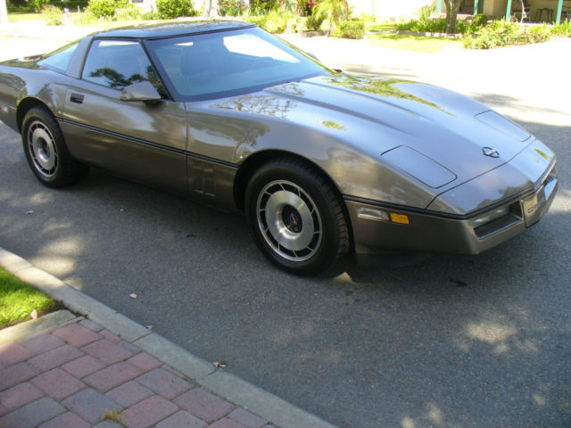 1985 Chevrolet Corvette - photo 9
