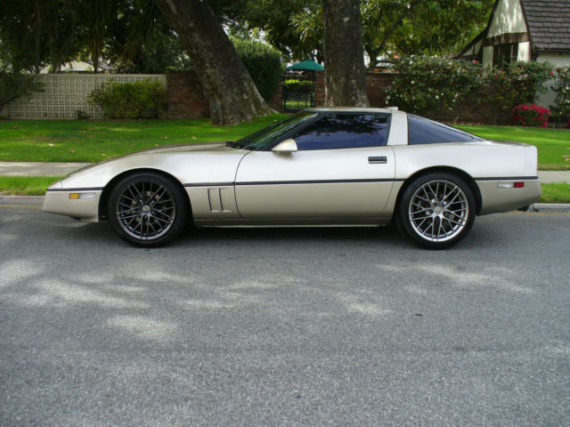 1986 Chevrolet Corvette - photo 2