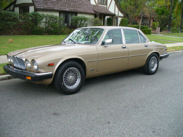 Beautiful California Rust Free Jaguar XJ6 Vanden Plas 78,000 Original Miles 1986 Jaguar XJ6