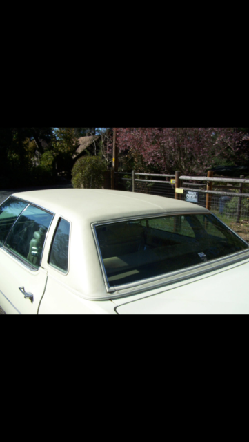 1976 Cadillac DeVille 4 Door - photo 6