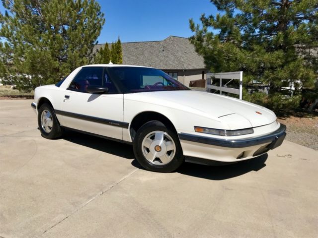 Beautiful Classic 1989 Buick Reatta One Owner Sporty Two Door Coupe Very Nice!!! 1989 Buick Reatta