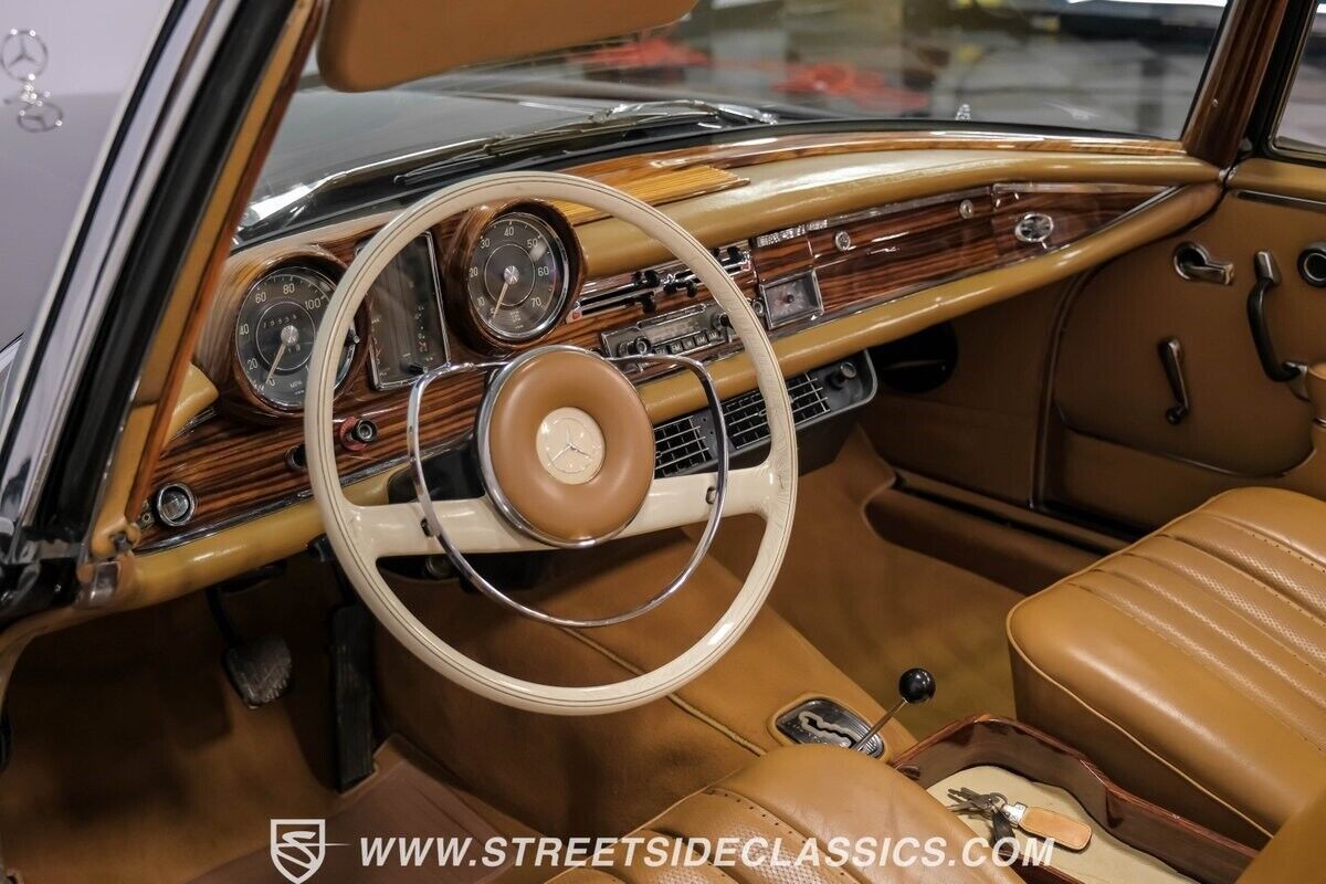 1968 Mercedes-Benz 200-Series Cabriolet - photo 5