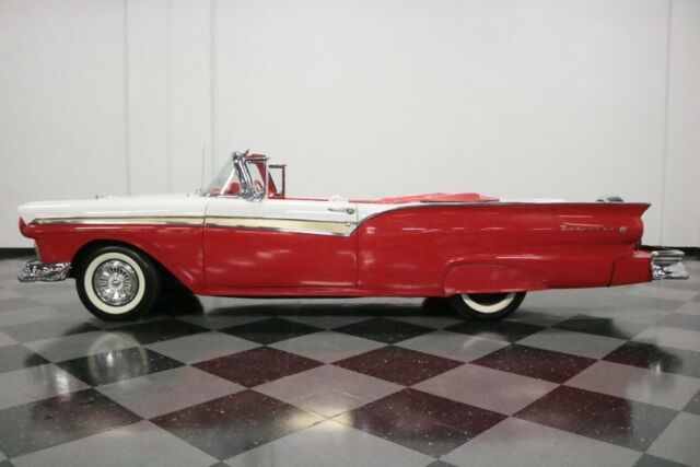 1957 Ford Fairlane 500 Convertible - photo 3