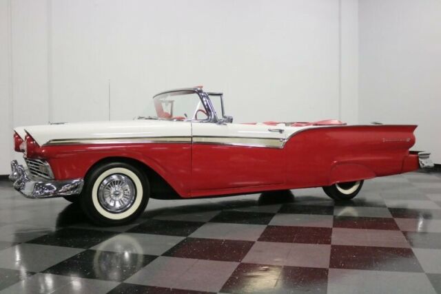 1957 Ford Fairlane 500 Convertible - photo 7