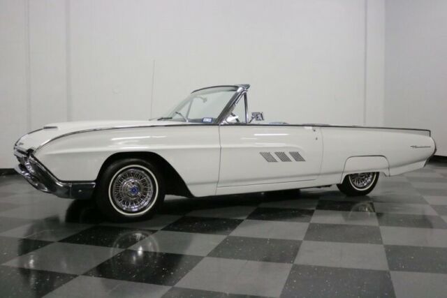 1963 Ford Thunderbird Convertible - photo 7