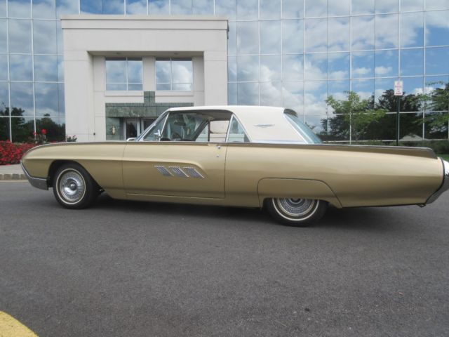 1963 Ford Thunderbird - photo 10