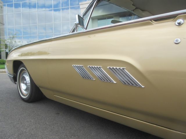 1963 Ford Thunderbird - photo 11