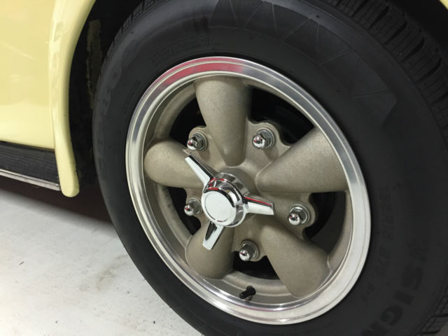 1967 Volkswagen Beetle - Classic 2 door convertible - photo 7