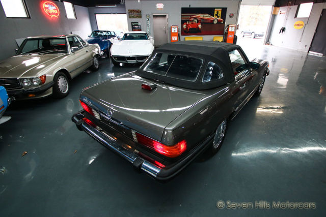 1986 Mercedes-Benz SL-Class 560SL - photo 5