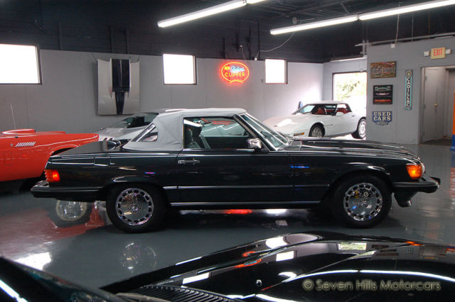 1986 Mercedes-Benz SL-Class 560SL - photo 5