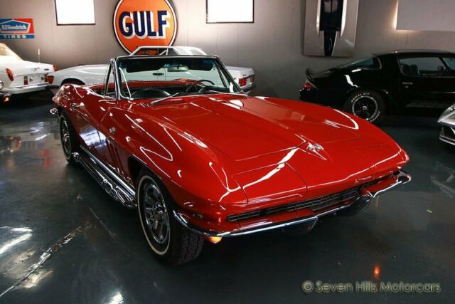 1965 Chevrolet Corvette Sting Ray Convertible - photo 4