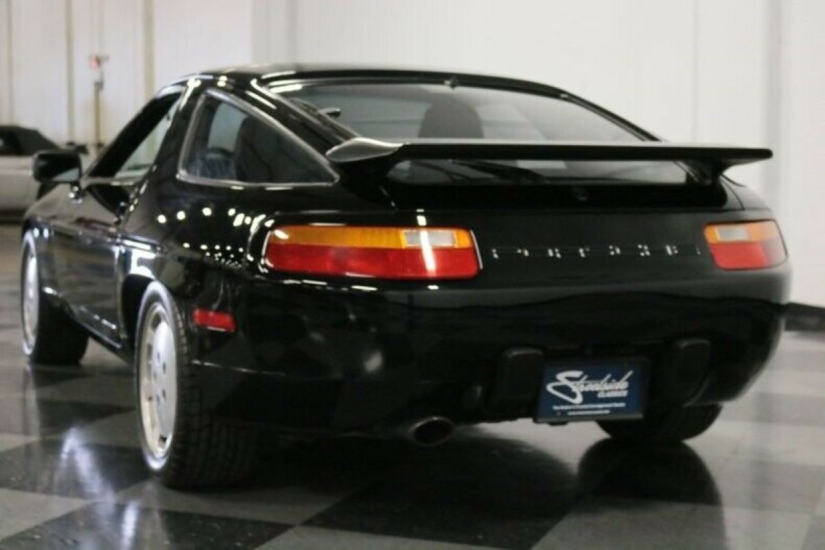 1988 Porsche 928 S4 - photo 11