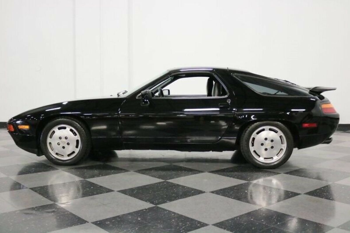 1988 Porsche 928 S4 - photo 8