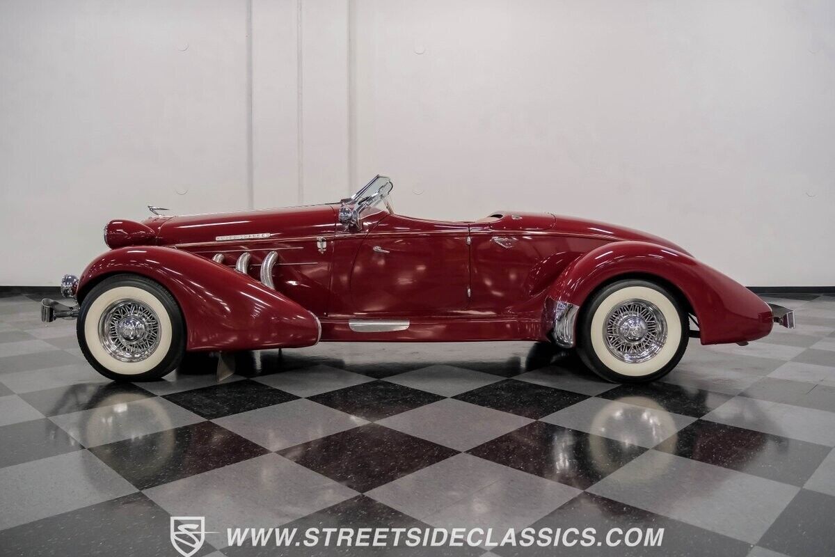 1976 Auburn Boattail Speedster Replica - photo 3