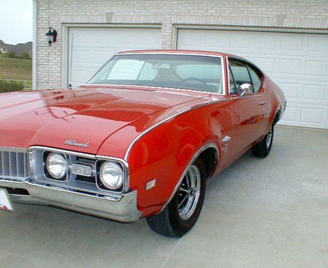 1968 Oldsmobile Cutlass Holiday Coupe - photo 3