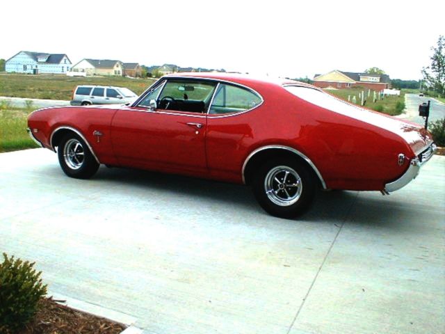 1968 Oldsmobile Cutlass Holiday Coupe - photo 4
