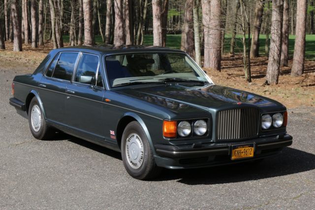 Beautiful Dark Green with Mushroom (Tan) Interior 1989 Bentley Turbo R