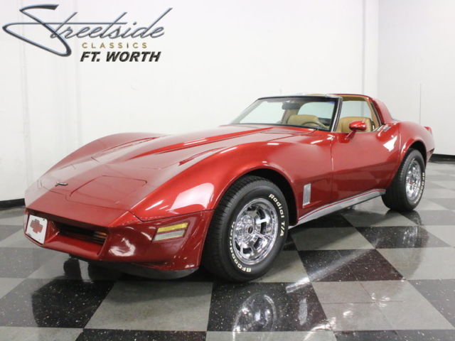 BEAUTIFUL DARK RED METALLIC OVER SADDLE INTERIOR! LOADED! CONVERTED AC! NICE C3! 1981 Chevrolet Corvette Base Coupe 2-Door