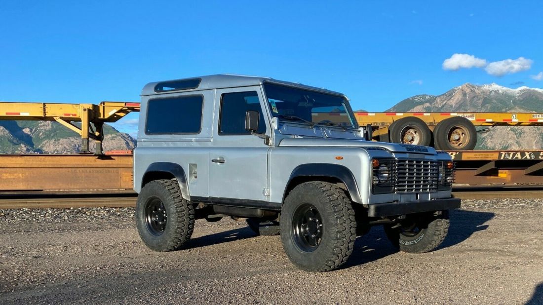 BEAUTIFUL DEFENDER 90 TURBO DIESEL LEFT HAND DRIVE! 1985 Land Rover Defender