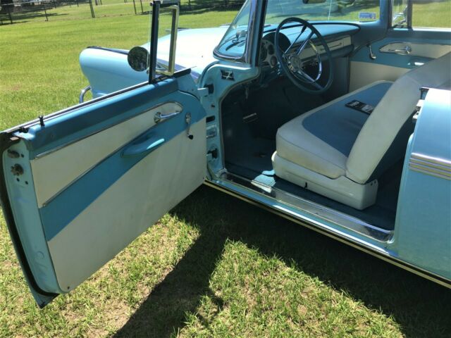 1956 Ford Fairlane 2 Door Hardtop - photo 9