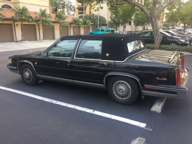 1988 Cadillac DeVille Sedan - photo 7