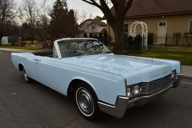BEAUTIFUL EXTREMELY RARE 1967 LINCOLN CONTINENTAL CONVERTIBLE 462 V8 A/C NICE !! 1967 Lincoln Continental CONVERTIBLE