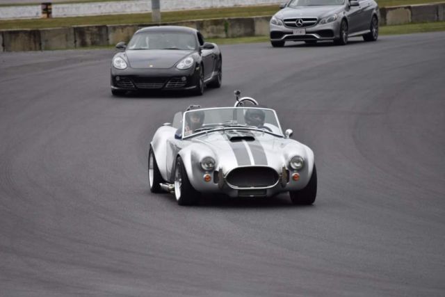 1965 Shelby Cobra Factory Five - photo 2