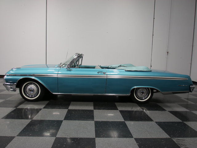 1962 Ford Galaxie Sunliner - photo 2