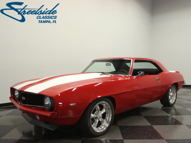 BEAUTIFUL FRAME OFF RESTO, 502 V8, 4 SP AUTO, PS, PB W/4 WHL DISCS, COLD AC, A+ 1969 Chevrolet Camaro SS 502 Restomod