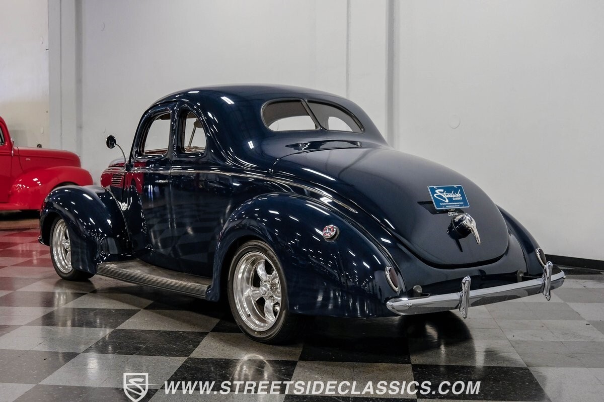 1939 Ford 5-Window Coupe Streetrod - photo 10