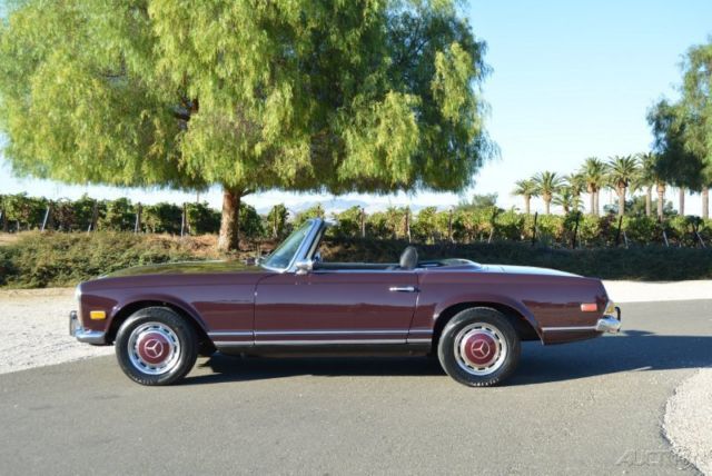 1970 Mercedes-Benz SL-Class 280 SL PAGODA ROADSTER - photo 2