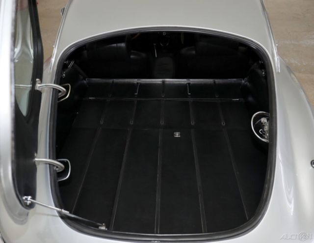 1969 Jaguar E-Type - photo 12