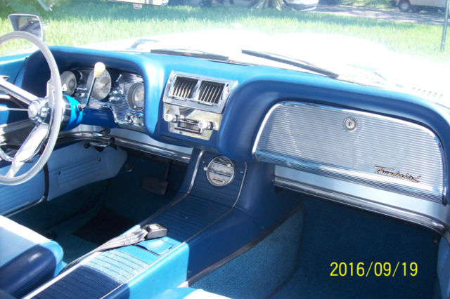 1960 Ford Thunderbird Standard - photo 6