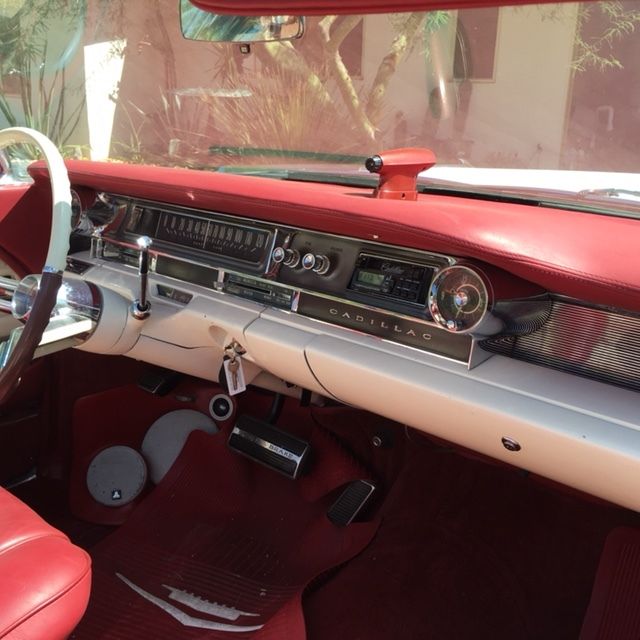 1961 Cadillac DeVille Series 62 - photo 8