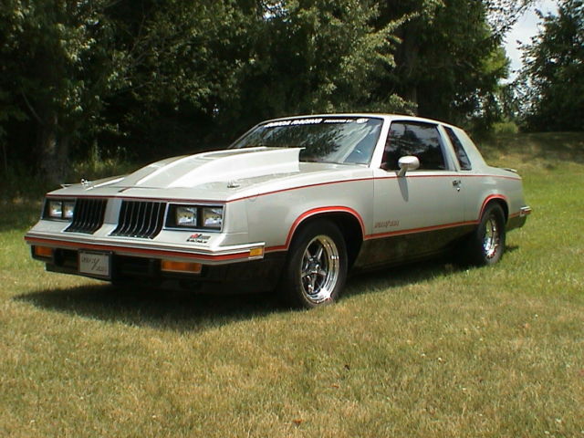 1984 Oldsmobile 442 - photo 3